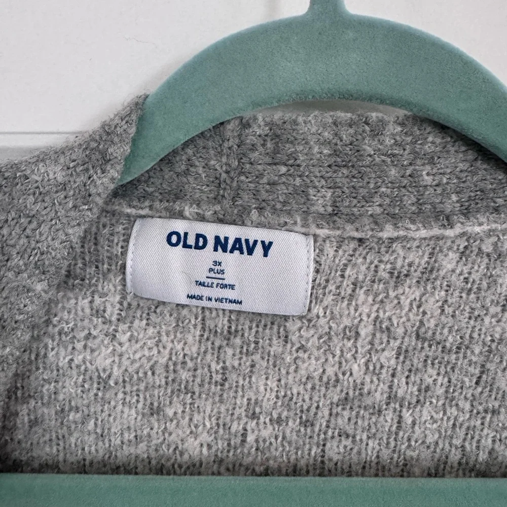 Old Navy Gray and White Leopard Open Cardigan - Picture 2 of 3